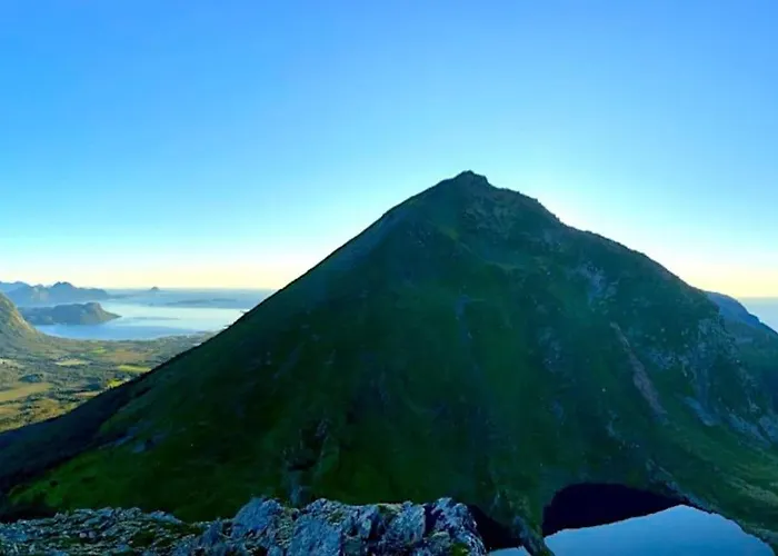 Villa - Northern Lights And Midnight Sun Reipå