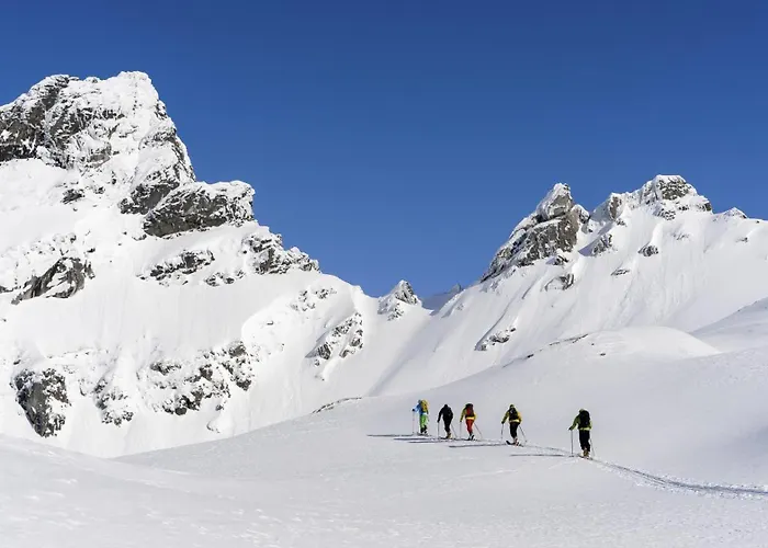 - Northern Lights And Midnight Sun Villa