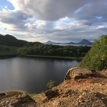 - Northern Lights And Midnight Sun Villa Reipå