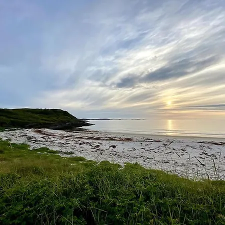 Villa - Northern Lights And Midnight Sun *